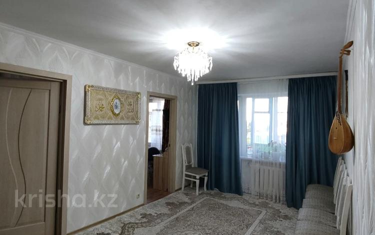 4-комнатная квартира · 62 м² · 5/5 этаж, Пришахтинск, 23й микрорайон — Супермаркет Ёжик, Школа 25, дет.сад.Акжаркын за 16 млн ₸ в Караганде, Алихана Бокейханова р-н — фото 2