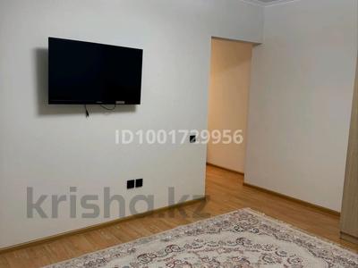 Аренда квартир в Алматы: 1-комнатная квартира · 37 м² · 6/12 этаж, мкр Акбулак, 1-я улица за 190 000 〒 1-комнатная квартира · 37 м² · 6/12 этаж, мкр Акбулак, 1-я улица за 190 000 〒 в Алматы, Алатауский р-н