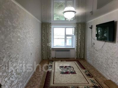 2-комнатная квартира · 42 м² · 2/9 этаж, Исатай Махамбет,82\1 2222 за 8.5 млн ₸ в Уральске