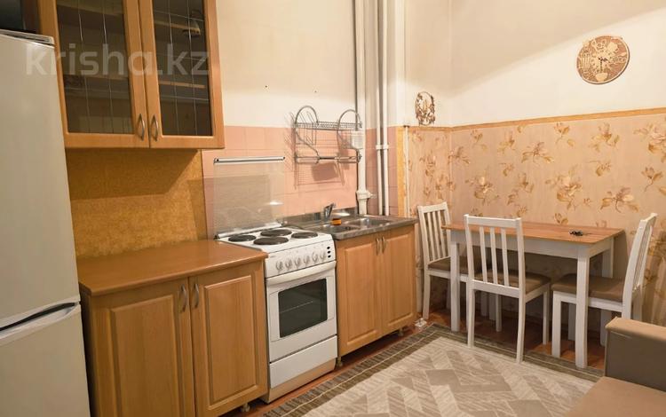 1-комнатная квартира · 35 м² · 2/5 этаж, мкр Айнабулак-3 за 25.7 млн ₸ в Алматы, Жетысуский р-н — фото 2