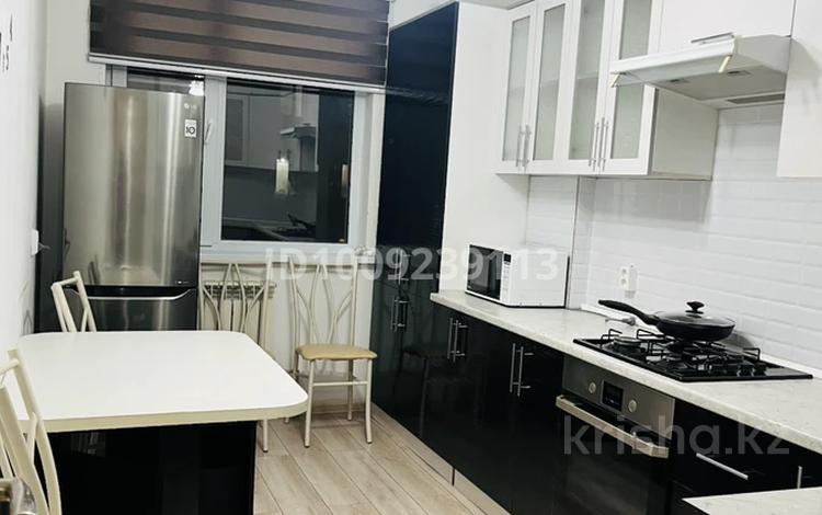 2-комнатная квартира · 65 м² · 6/7 этаж, мкр Акжайык, Толеметова 69/43 — Отегенов НИШ за 27.5 млн ₸ в Шымкенте, Абайский р-н — фото 3
