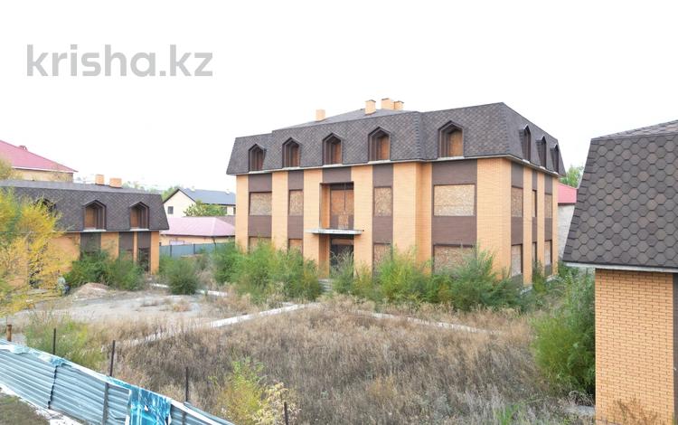 Жеке үй · 10 бөлме · 1088 м² · 20 жүзд., Айша Биби, бағасы: 510 млн ₸ в Астане, Нура р-н — фото 8