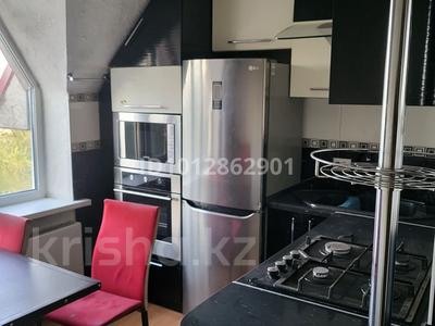 3-комнатная квартира · 70 м², мкр Жулдыз-2 — Магнум за 300 000 ₸ в Алматы, Турксибский р-н
