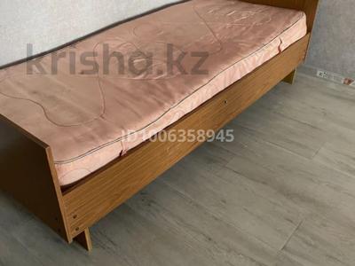 1 бөлме · 15 м² · 5 қабат, Космическая 4.1, бағасы: 120 000 ₸ в Усть-Каменогорске