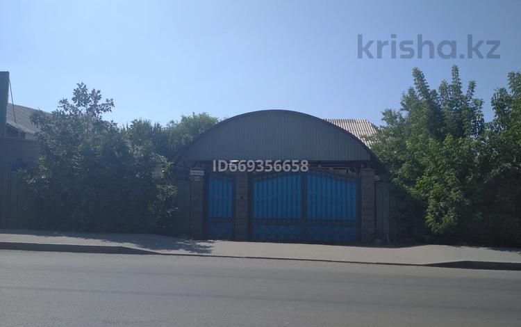 Отдельный дом · 4 комнаты · 80 м² · 8 сот., Дуйсекова 50 за 50 млн ₸ в Жибек Жолы — фото 2