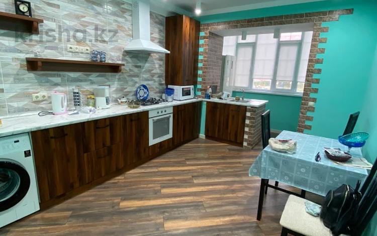2-бөлмелі пәтер · 60 м² · 1/5 қабат, мкр. Алтын орда, бағасы: 27 млн ₸ в Актобе — фото 2