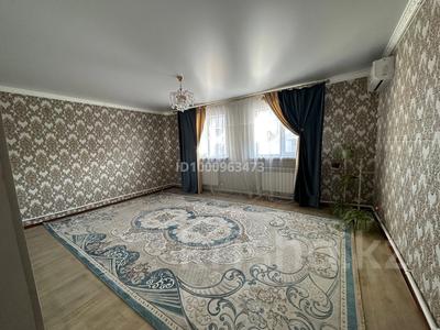 Жеке үй · 2 бөлме · 80 м² · 10 жүзд., Жұлдыз ш/а., Онай Мадьяров 1 — 8/19, бағасы: 14 млн ₸ в Атырау, мкр Жулдыз