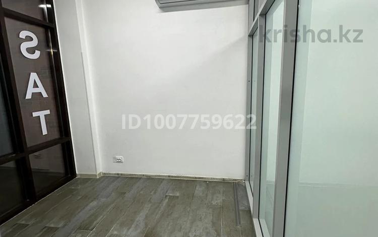 Офисы, образование, кабинеты и рабочие места, студии · 101 м² за ~ 1.5 млн 〒 в Астане, Есильский р-н — фото 2