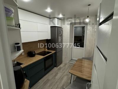 2-бөлмелі пәтер · 44.5 м² · 1/5 қабат, Абая 158, бағасы: 14 млн 〒 в Экибастузе