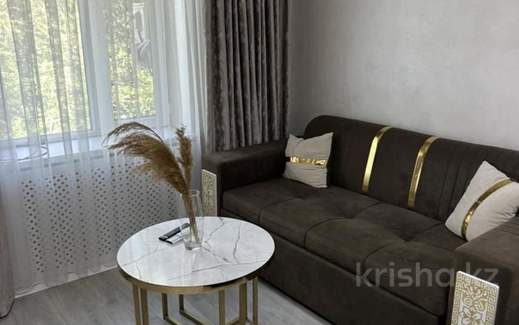 1-комнатная квартира · 50 м² · 3/5 этаж, Аскарова 34 за 16 000 ₸ в Шымкенте — фото 2