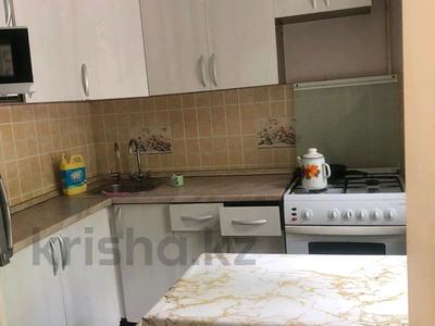 3-бөлмелі пәтер · 65 м² · 1/5 қабат, Ақсай-2 ш/а. — Толе би Саина, бағасы: 300 000 ₸ в Алматы, Ауэзовский р-н