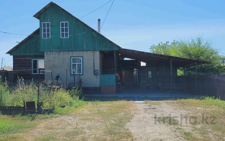 Отдельный дом · 3 комнаты · 68 м² · 6 сот., Косанова за 15 млн 〒 в Семее — фото 2