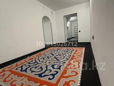 Свободное назначение, офисы, магазины и бутики, склады, медцентры и аптеки, образование, развлечения, конференц-залы, кабинеты и рабочие места, студии · 98.9 м² за 550 000 ₸ в Алматы, Алмалинский р-н