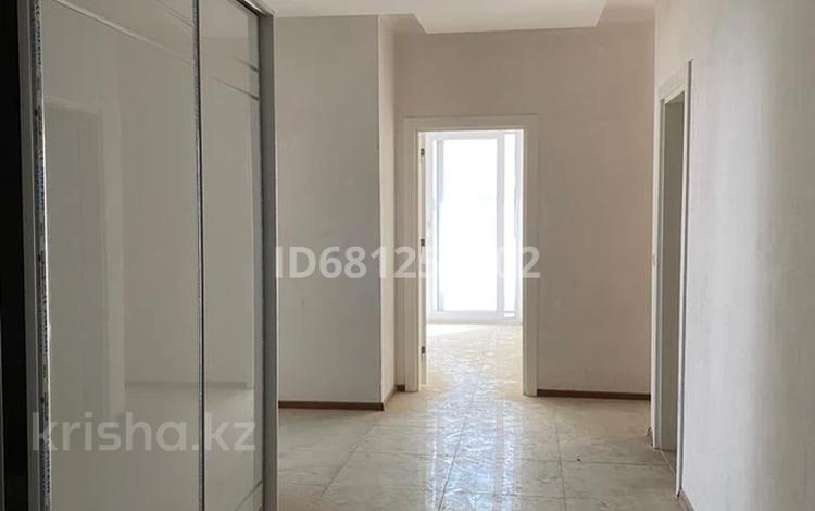 6-комнатная квартира · 240 м² · 11/12 этаж, Назарбаева 17 к Е — Шаяхметова за 80 млн ₸ в Шымкенте — фото 2