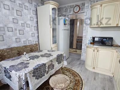 2-бөлмелі пәтер · 52 м² · 4/5 қабат, мкр Мамыр-2 — СРОЧНАЯ ПРОДАЖА, бағасы: 40.5 млн ₸ в Алматы, Ауэзовский р-н