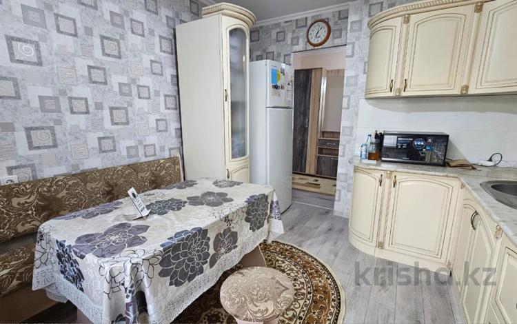 2-бөлмелі пәтер · 52 м² · 4/5 қабат, мкр Мамыр-2 — СРОЧНАЯ ПРОДАЖА, бағасы: 40.5 млн ₸ в Алматы, Ауэзовский р-н — фото 8