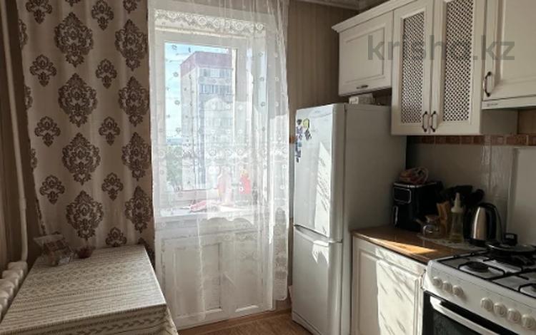 1-бөлмелі пәтер · 33.5 м² · 6/6 қабат, Нурсултана Назарбаева, бағасы: 14.9 млн ₸ в Петропавловске — фото 2