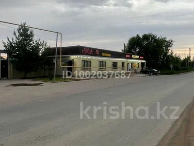 Жеке үй · 4 бөлме · 180 м² · 18.8 жүзд., Макатаева 407 — Возле магазина,мечети,строительного, бағасы: 17 млн ₸ в Узынагаш