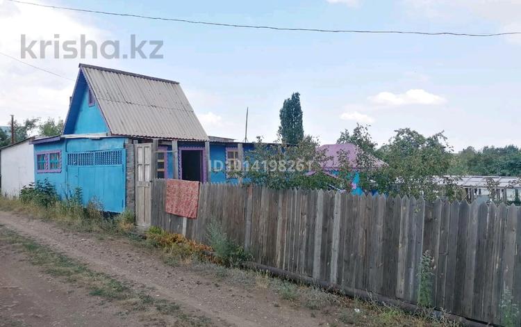 Дача · 2 комнаты · 30 м² · 12 сот., Яблочная 41 за 2 млн ₸ в Темиртау — фото 12