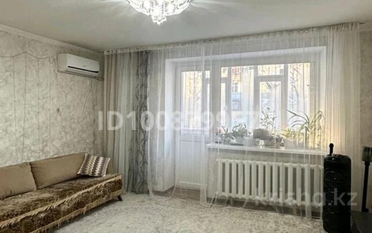 2-бөлмелі пәтер · 55 м² · 3/5 қабат, Толстого 102, бағасы: 17.5 млн 〒 в Павлодаре — фото 2