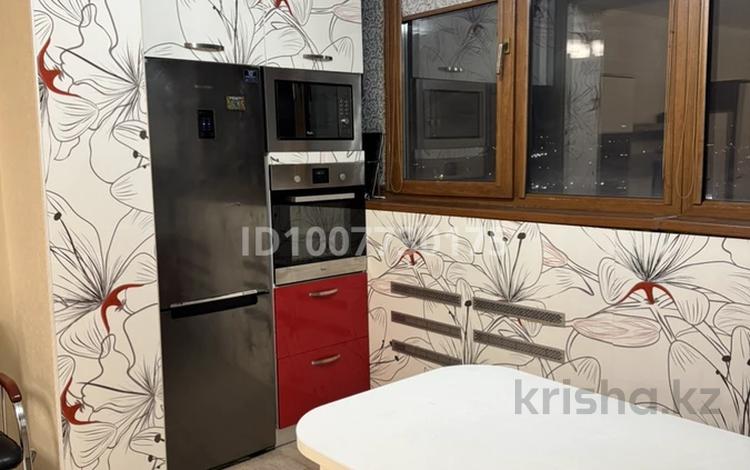 2-бөлмелі пәтер · 63 м² · 18/19 қабат, Розыбакиева 289, бағасы: 55 млн ₸ в Алматы, Бостандыкский р-н — фото 2