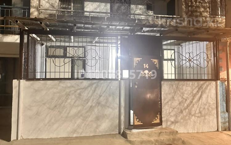 3-бөлмелі пәтер · 60 м² · 1/4 қабат, Шұғыла 35, бағасы: 13 млн ₸ в Жанаозен — фото 2