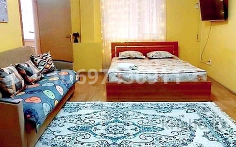 1-комнатная квартира · 42 м² · 3/6 этаж, 17-й мкр 90 за 9 000 ₸ в Актау — фото 17