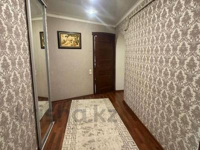 3-комнатная квартира · 77 м² · 1/5 этаж, Абулхаирхана за 21.5 млн ₸ в Уральске