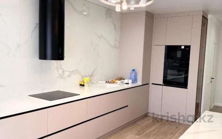 4-бөлмелі пәтер · 120.3 м² · 4/4 қабат, Джамбула 18/1/1, бағасы: 72 млн ₸ в Костанае — фото 27
