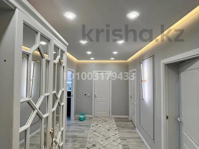 3-комнатная квартира · 98 м² · 4/6 этаж, 38-й мкр, 38 мкрн — мектеп ана мен бала 3 садик бар за 31 млн 〒 в Актау