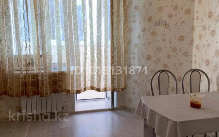 2-комнатная квартира · 70 м² · 2 этаж, Молдагулова 57д — санкибай за 30 млн ₸ в Актобе — фото 2