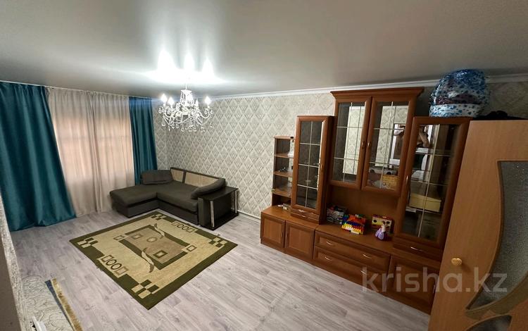 Жеке үй · 4 бөлме · 100 м² · 13 жүзд., Восточный ш/а, С.Еркын 20 — С. Еркын, бағасы: 14 млн ₸ в Талдыкоргане, мкр Восточный — фото 2