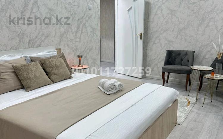 2-бөлмелі пәтер · 60 м² · 5/5 қабат, Абая 155 1 — Абая- Ташкентская, бағасы: 14 000 〒 в Таразе — фото 2