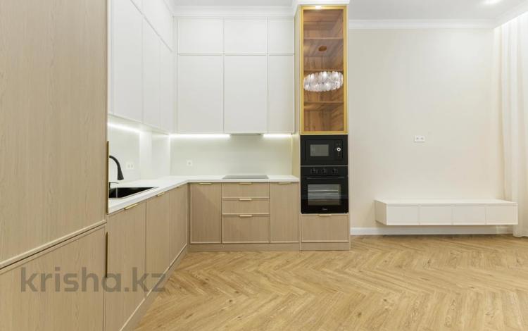 3-бөлмелі пәтер · 75.1 м² · 9/9 қабат, Толе би 54 — НИКТО НЕ ПРОЖИВАЛ - 3,3 м, бағасы: 88.8 млн ₸ в Астане, Нура р-н — фото 2