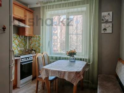 2-бөлмелі пәтер · 52 м² · 2/5 қабат, Горького 173, бағасы: 180 000 〒 в Петропавловске