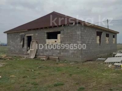 Отдельный дом · 5 комнат · 1000 м² · 10 сот., Маржанбулак за 3 млн 〒 в Актобе