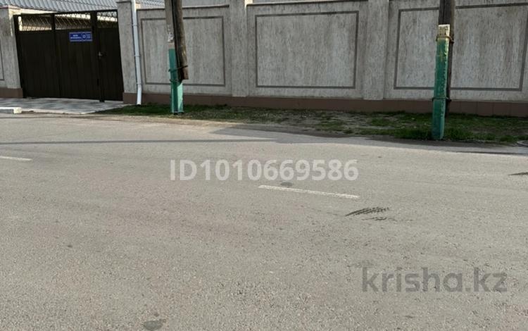Жеке үй · 3 бөлме · 100 м² · 6 сот., Жунисалиева 33 — Айтиеаа, бағасы: 75 млн 〒 в Таразе — фото 2