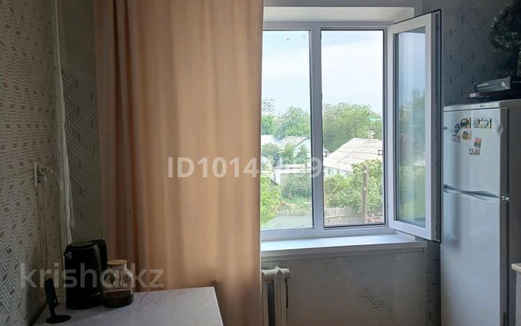 2-бөлмелі пәтер · 56 м² · 3/10 қабат, кашаубаева 72, бағасы: 22 млн ₸ в Семее — фото 2