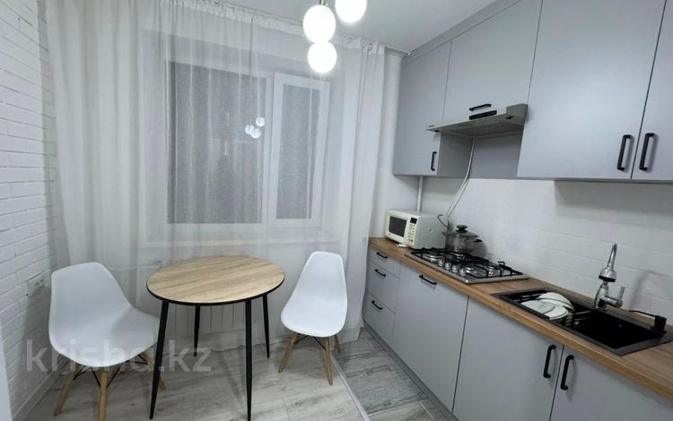 1-бөлмелі пәтер · 33 м² · 3/5 қабат, Самал 14, бағасы: 150 000 ₸ в Талдыкоргане, мкр Самал — фото 2