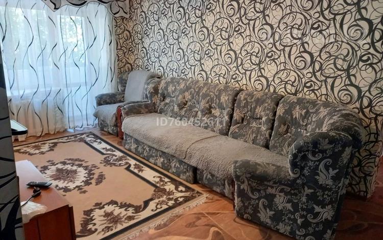 3-бөлмелі пәтер · 60 м² · 3/5 қабат, Жаңа қала ш/а., Полетаева, бағасы: 16 000 ₸ в Караганде, Казыбек би р-н — фото 2