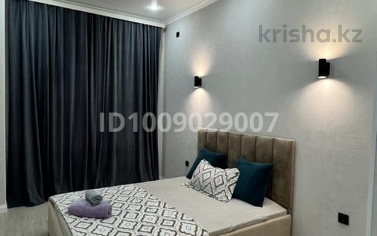 2-комнатная квартира · 65 м² · 10/16 этаж, 16-й мкр , ​16-й микрорайон 64 за 15 000 ₸ в Актау — фото 21