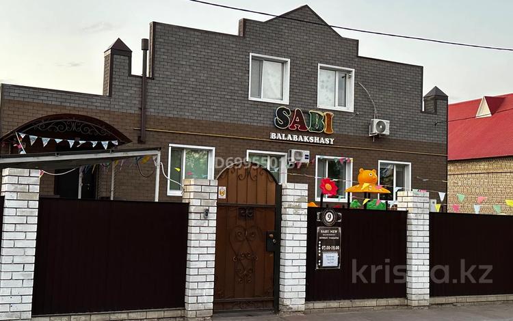 Білім орталықтары · 330 м², бағасы: 99 млн 〒 в Уральске — фото 2