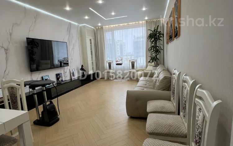 4-комнатная квартира · 132.1 м² · 9/14 этаж, Мухамедханова 6Б за 129 млн ₸ в Астане, Нура р-н — фото 22