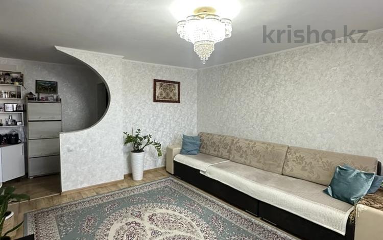 3-бөлмелі пәтер · 67.3 м² · 4/10 қабат, Бориса Александрова 14а, бағасы: 31.5 млн ₸ в Усть-Каменогорске — фото 2