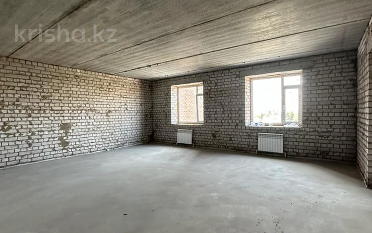 3-комнатная квартира · 70.2 м² · 4/9 этаж, казправды 5а за ~ 25 млн ₸ в Павлодаре — фото 2