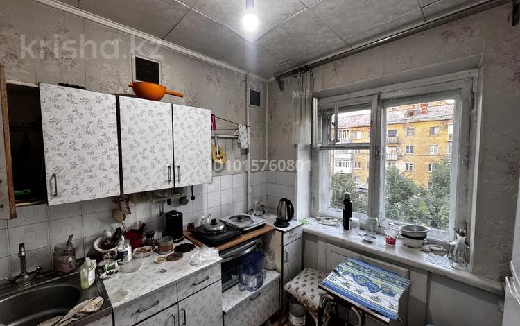 2-комнатная квартира · 43 м² · 4/5 этаж, Крылова 88 — Угол Лихарева за 140 000 ₸ в Усть-Каменогорске, Ульбинский — фото 2
