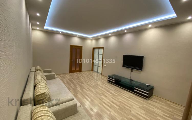 2-комнатная квартира · 95 м² · 15/20 этаж, Курмангазы 145 за 450 000 ₸ в Алматы, Алмалинский р-н — фото 2