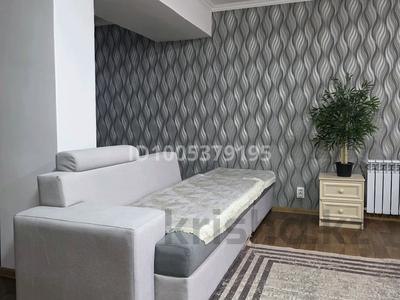 1-бөлмелі пәтер · 100 м² · 1/3 қабат, Весенняя — Жамбыла, бағасы: 200 000 ₸ в Конаеве