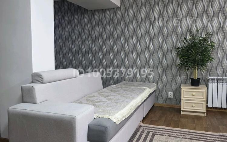1-бөлмелі пәтер · 100 м² · 1/3 қабат, Весенняя — Жамбыла, бағасы: 200 000 ₸ в Конаеве — фото 10