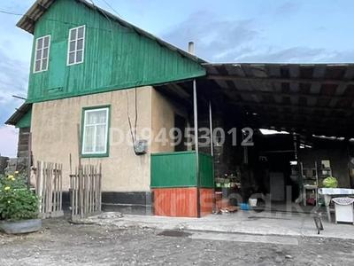 Жеке үй · 3 бөлме · 68.2 м² · 6 жүзд., Косанова 50а — Матяша-косанова, бағасы: 15 млн ₸ в Семее
